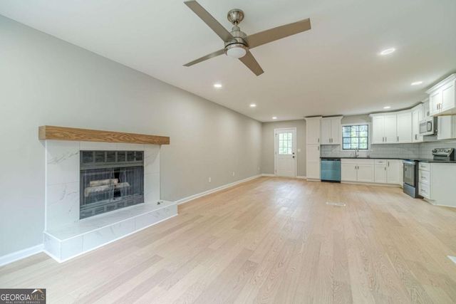4576 Canda Drive NW, Lilburn, GA 30047