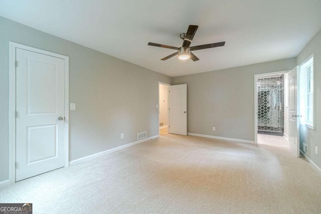 4576 Canda Drive NW, Lilburn, GA 30047