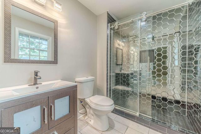 4576 Canda Drive NW, Lilburn, GA 30047