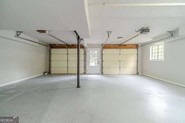 4576 Canda Drive NW, Lilburn, GA 30047