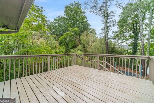 4576 Canda Drive NW, Lilburn, GA 30047