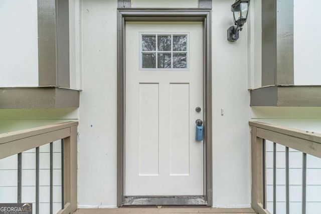 4576 Canda Drive NW, Lilburn, GA 30047
