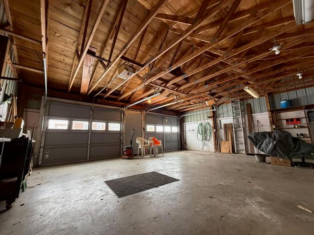 5494 Old Pipestone Road, Eau Claire, MI 49111