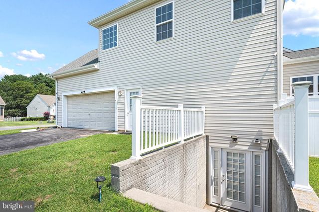 54 TROUBLE LN, Smyrna, DE 19977