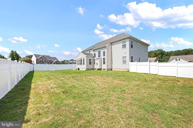 54 TROUBLE LN, Smyrna, DE 19977
