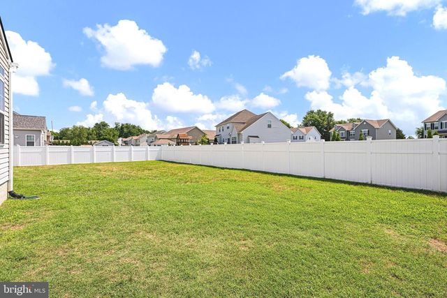 54 TROUBLE LN, Smyrna, DE 19977