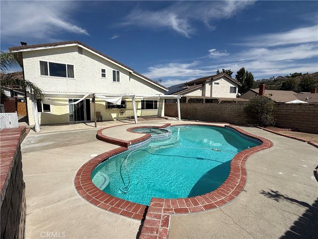 14806 Begonias Lane, Canyon Country, CA 91387