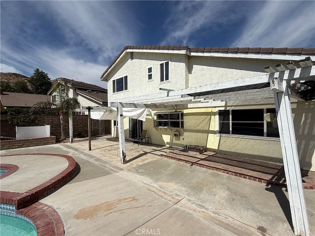 14806 Begonias Lane, Canyon Country, CA 91387