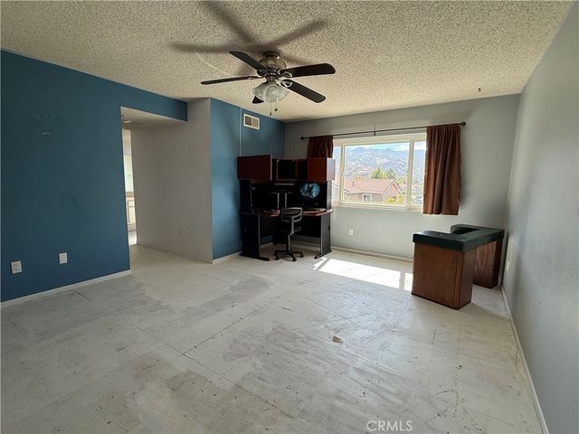 14806 Begonias Lane, Canyon Country, CA 91387