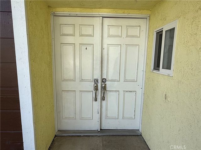 14806 Begonias Lane, Canyon Country, CA 91387