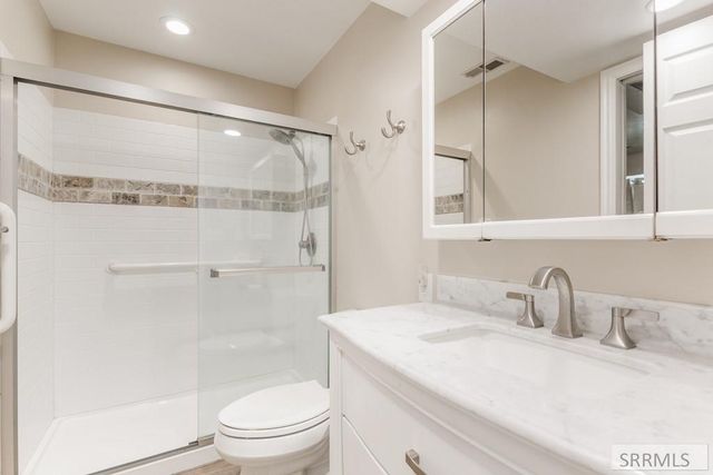 3050 S Carolyn Lane, Ammon, ID 83406
