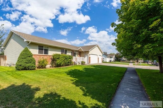 3050 S Carolyn Lane, Ammon, ID 83406