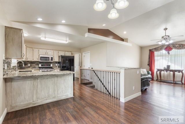 3050 S Carolyn Lane, Ammon, ID 83406