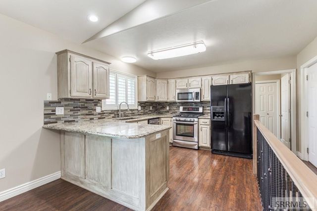 3050 S Carolyn Lane, Ammon, ID 83406