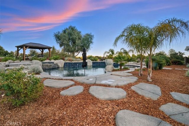 21855 The Trails Circle, Murrieta, CA 92562