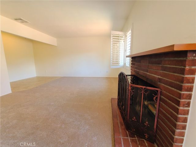 617 Pine Avenue, Redlands, CA 92373