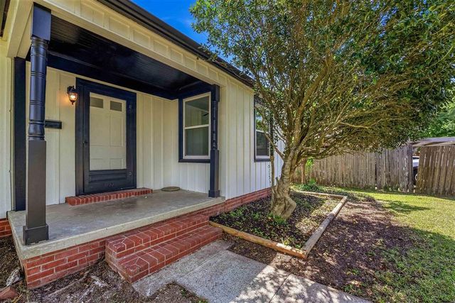 1606 9th Street, Lake Charles, LA 70601