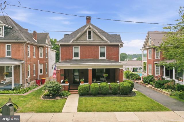 206 N PRINCE STREET, Shippensburg, PA 17257