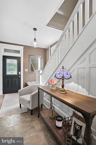 206 N PRINCE STREET, Shippensburg, PA 17257