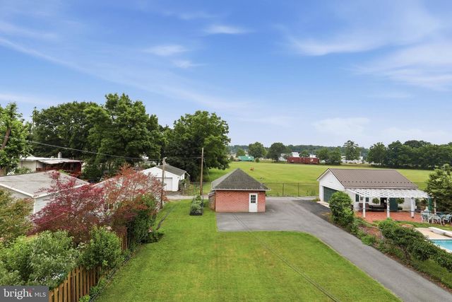 206 N PRINCE STREET, Shippensburg, PA 17257