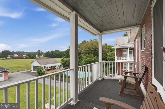 206 N PRINCE STREET, Shippensburg, PA 17257