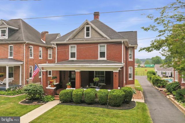 206 N PRINCE STREET, Shippensburg, PA 17257
