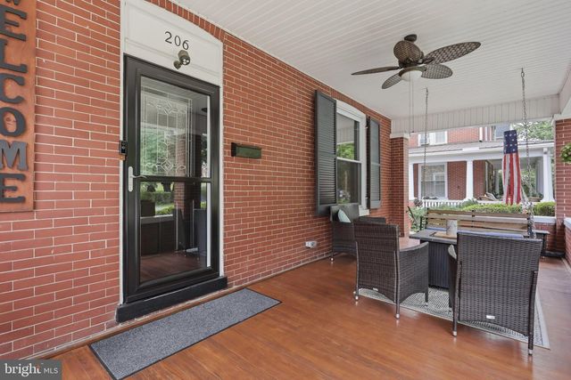 206 N PRINCE STREET, Shippensburg, PA 17257