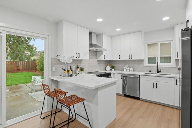 4923 Corbin Avenue, San Jose, CA 95118