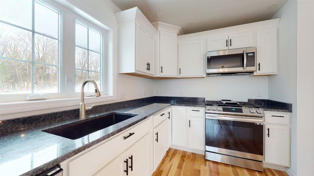 7338 Spear Street, Charlotte, VT 05445