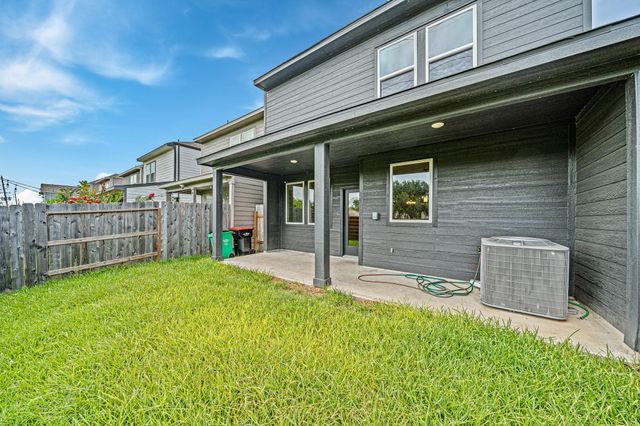 14819 Silent Gulf Avenue, Houston, TX 77082