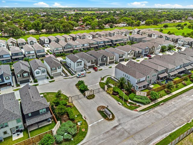 14819 Silent Gulf Avenue, Houston, TX 77082