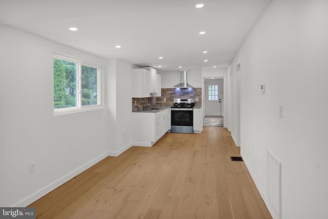 493 MOHRSVILLE RD, Shoemakersville, PA 19555