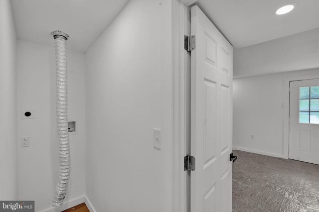 493 MOHRSVILLE RD, Shoemakersville, PA 19555