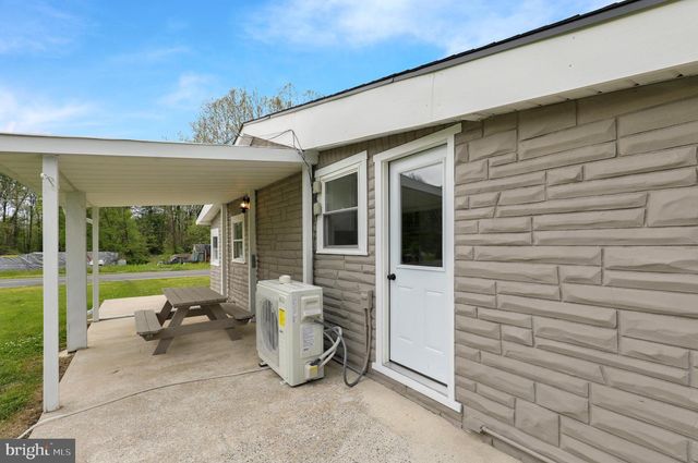 493 MOHRSVILLE RD, Shoemakersville, PA 19555