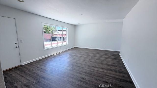 2702 W Maywood, Santa Ana, CA 92704