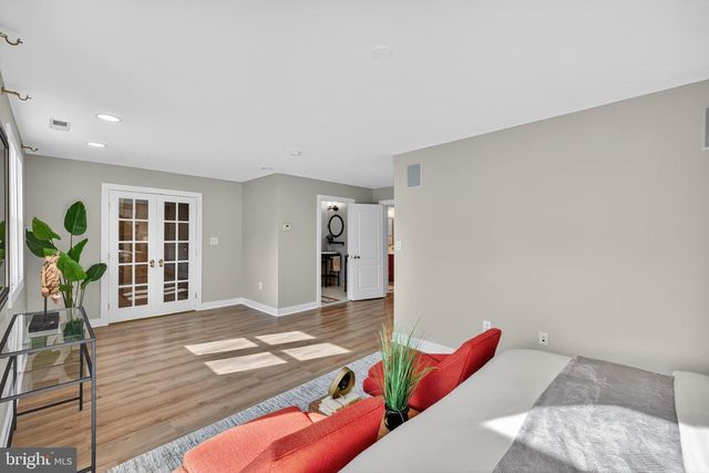 1248 MONROE ST NE, Washington, DC 20017