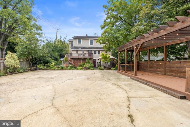 1248 MONROE ST NE, Washington, DC 20017