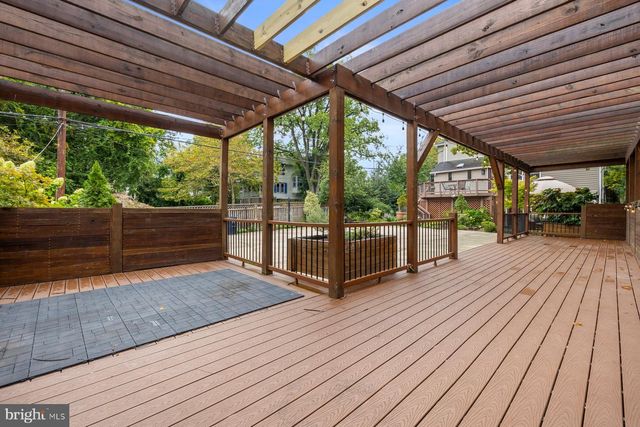 1248 MONROE ST NE, Washington, DC 20017