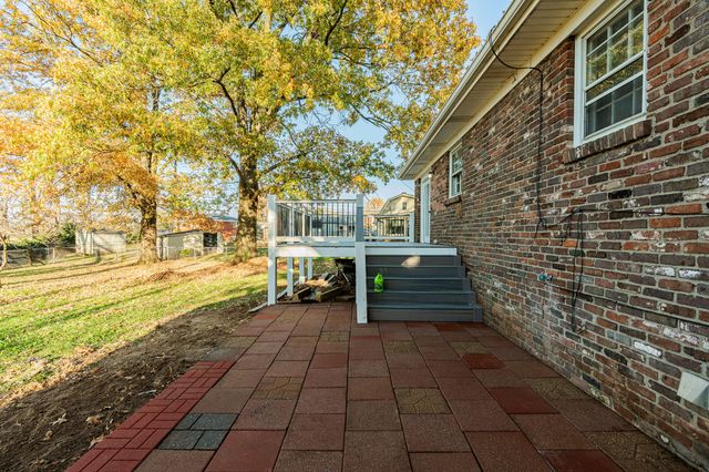 729 Burgoyne Court, Lexington, KY 40505