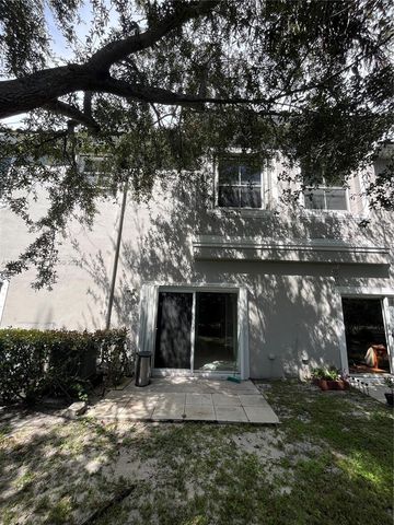 4929 SW 140th Ter 5, Miramar, FL 33027