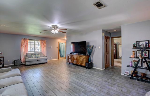 1909 Madden, Jacksonville, AR 72076