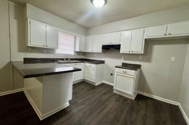 3140 FOREST GLEN DR, Horn Lake, MS 38637