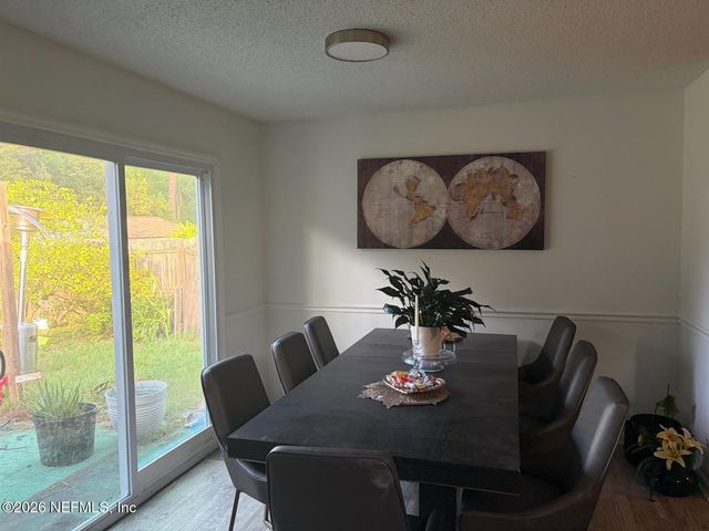 4235 QUEENSWAY Drive, Jacksonville, FL 32257