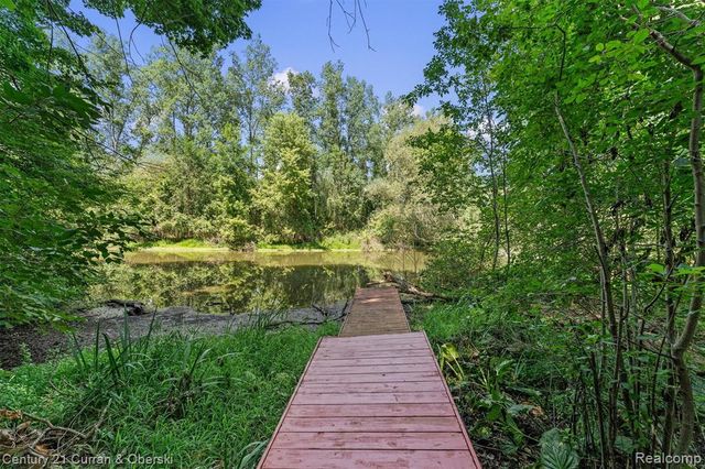 15389 Lakeside Street, Plymouth, MI 48170