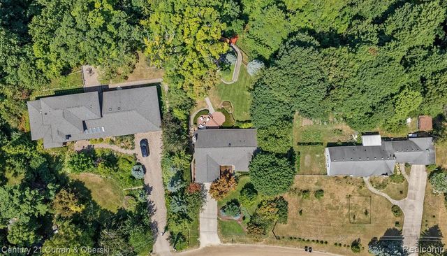 15389 Lakeside Street, Plymouth, MI 48170