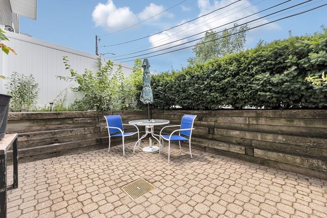 15 Marion Street D, Boston, MA 02131