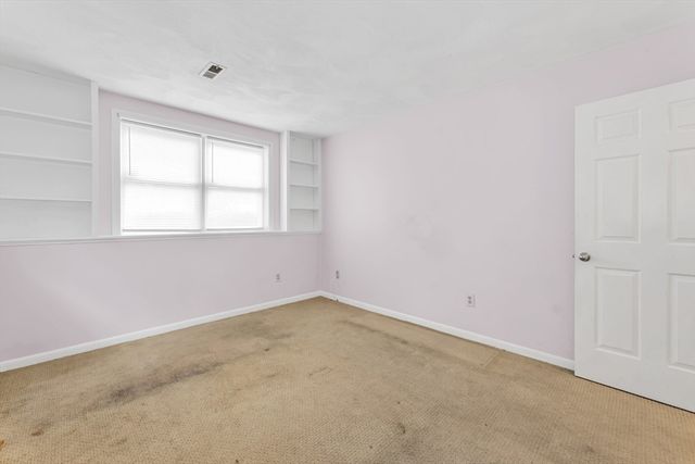 15 Marion Street D, Boston, MA 02131