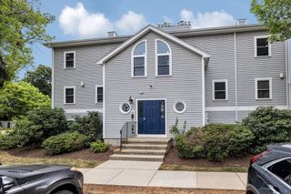 15 Marion Street D, Boston, MA 02131