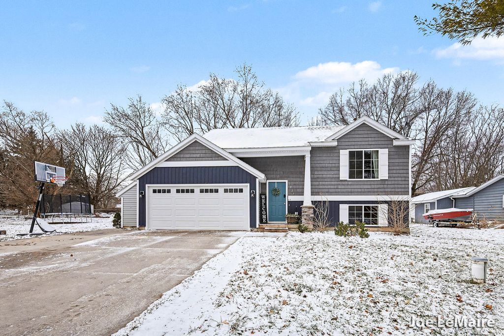 5827 Stimson Road, Thornapple Twp, MI 49333