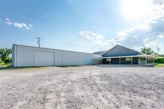 3212 E Walnut Street, Tecumseh, OK 74873